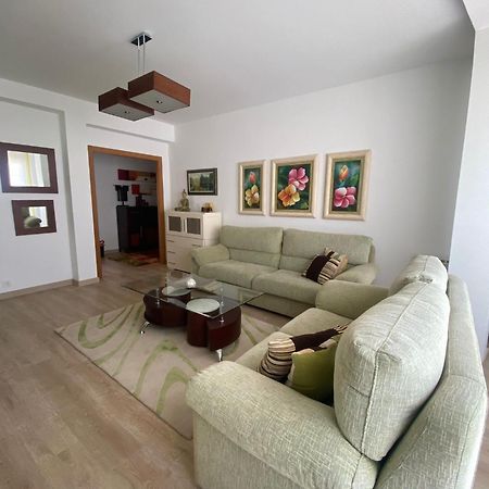 Appartamento Precioso Piso En Pleno Centro De O Grove Esterno foto